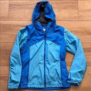 Columbia Vibrant Blue Outdoor Jacket